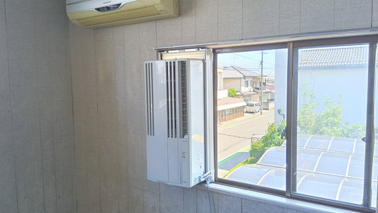 宮城県仙台市　ウィンドウエアコン取り付け工事
